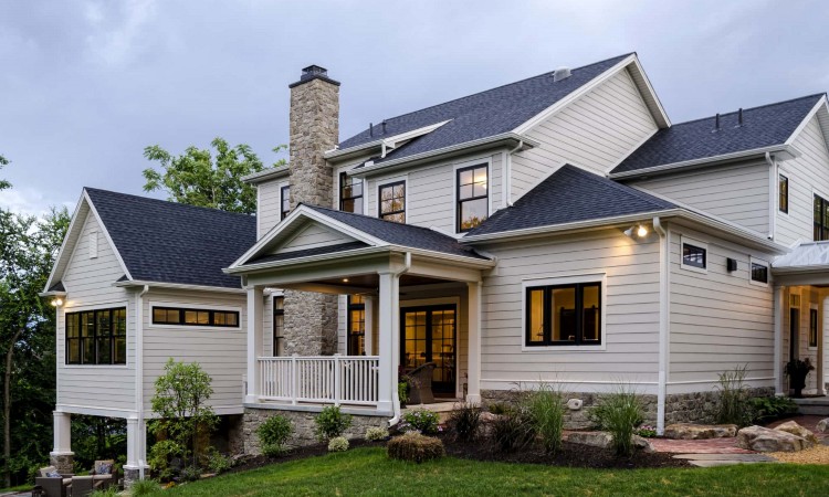 Why New Siding Might Be Worth It When Selling Your Home